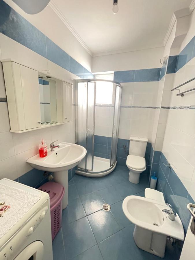 Rei Apartment *